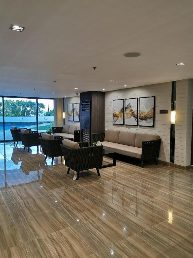 Great View 1 Bedroom Condo In Makati Near Trident Tower Manila Exterior foto